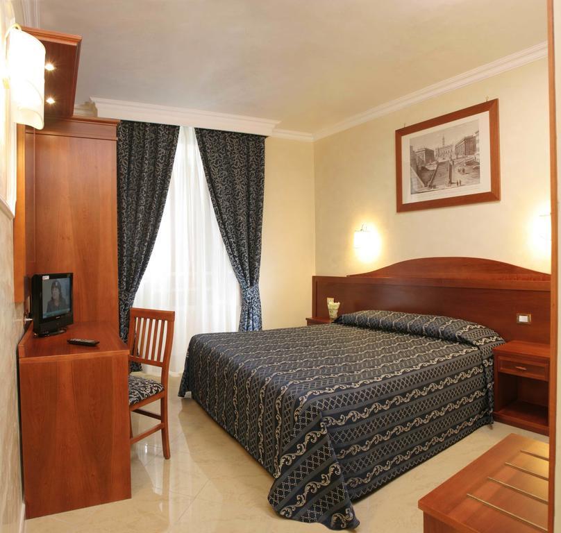 Adorasuite B&B Рим Экстерьер фото